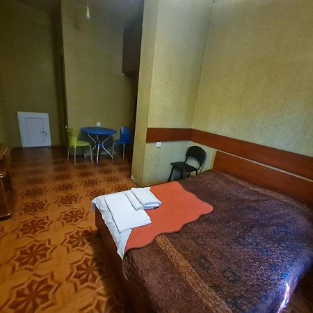 Piano Hotel Тбилиси Экстерьер фото