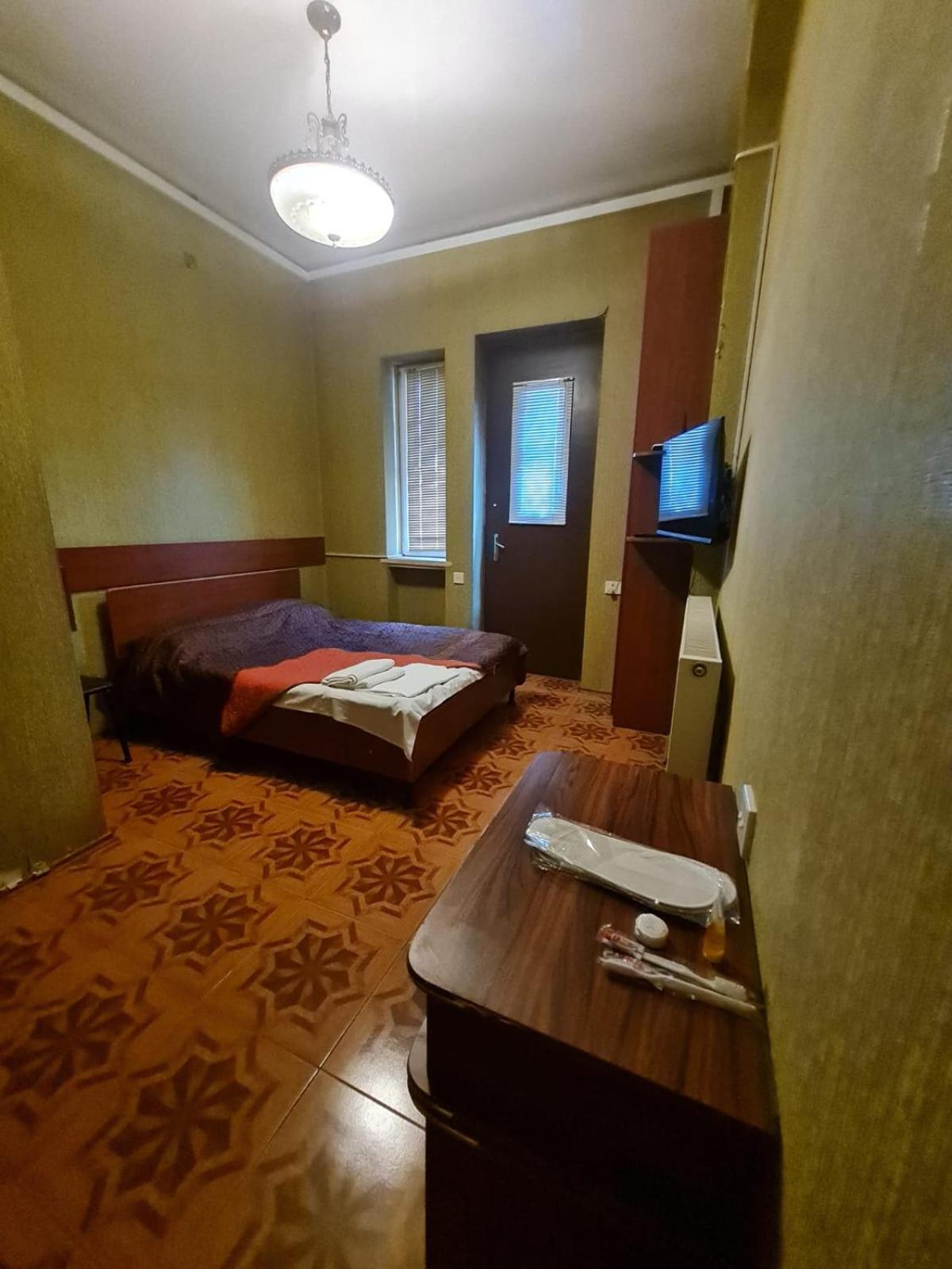 Piano Hotel Тбилиси Экстерьер фото