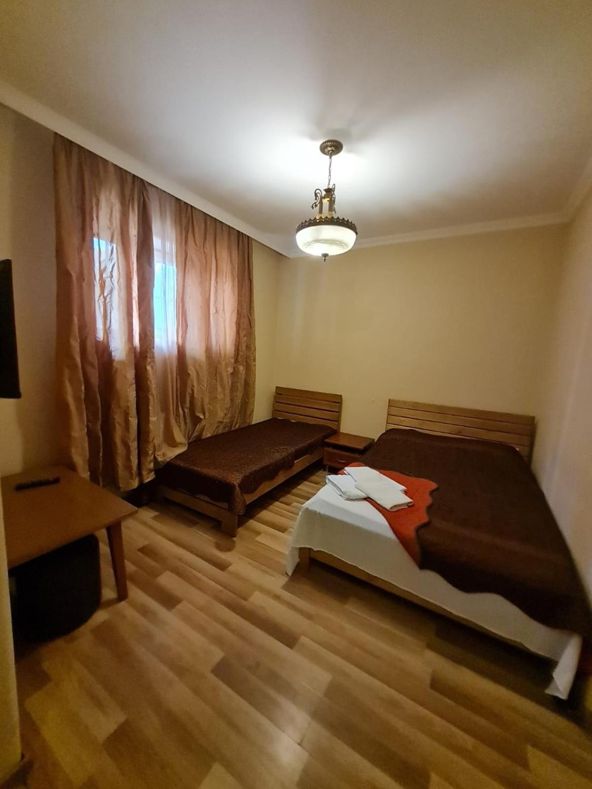 Piano Hotel Тбилиси Экстерьер фото
